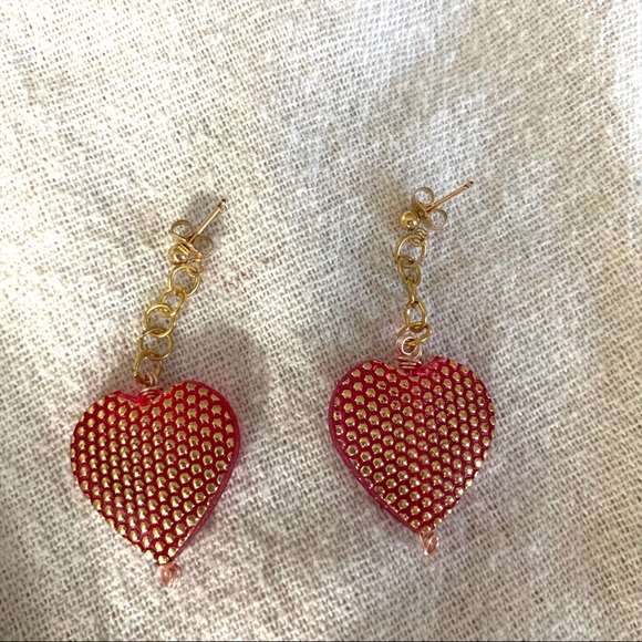 Handmade pink heart dangle earrings - Picture 5 of 6